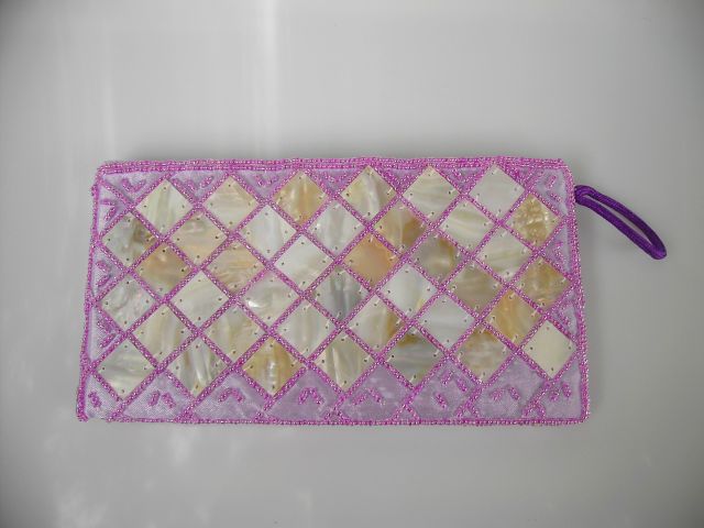 Pochette en nacre et perles (modle 4)